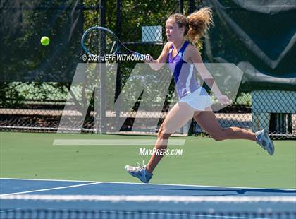 Thumbnail 1 in NCHSAA 3A Mid-East Regionals - Doubles photogallery.