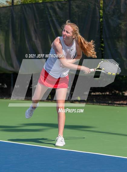 Thumbnail 1 in NCHSAA 3A Mid-East Regionals - Doubles photogallery.