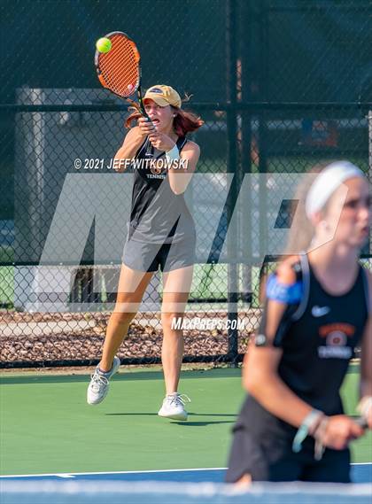 Thumbnail 2 in NCHSAA 3A Mid-East Regionals - Doubles photogallery.