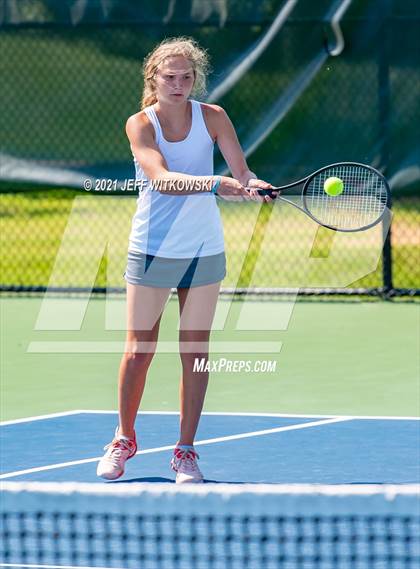 Thumbnail 2 in NCHSAA 3A Mid-East Regionals - Doubles photogallery.