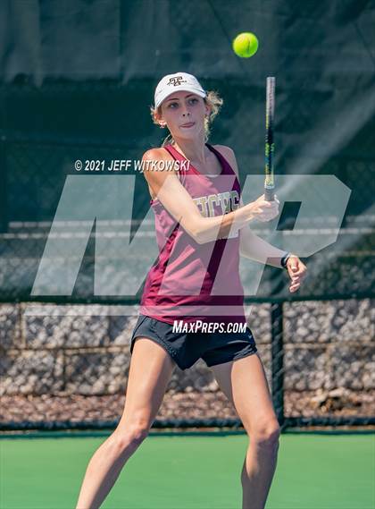 Thumbnail 1 in NCHSAA 3A Mid-East Regionals - Doubles photogallery.