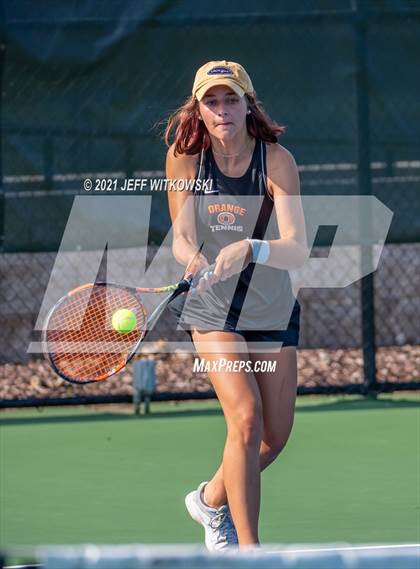 Thumbnail 2 in NCHSAA 3A Mid-East Regionals - Doubles photogallery.