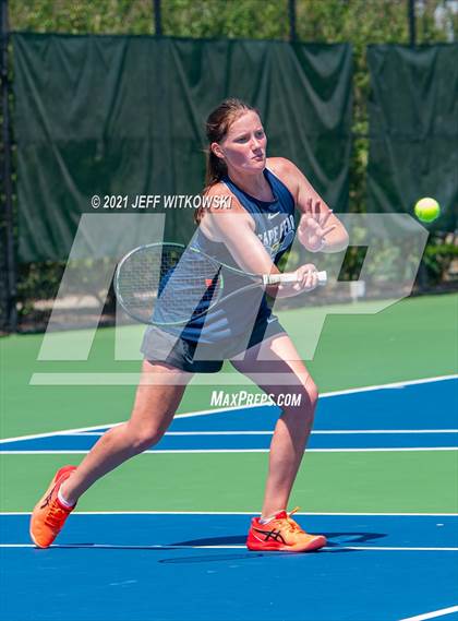 Thumbnail 1 in NCHSAA 3A Mid-East Regionals - Doubles photogallery.