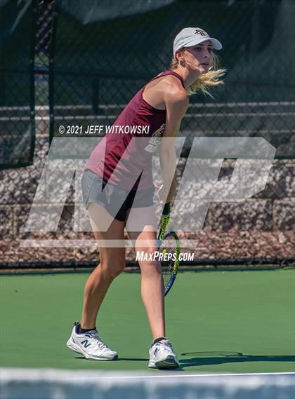 Thumbnail 1 in NCHSAA 3A Mid-East Regionals - Doubles photogallery.