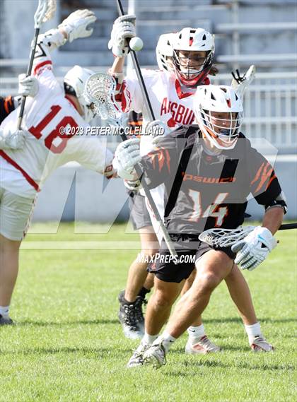 Thumbnail 3 in Ipswich vs Amesbury photogallery.