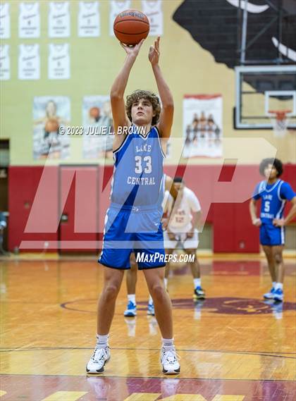 Thumbnail 1 in Pike vs Lake Central (Paul Loggan Memorial Invitational) photogallery.