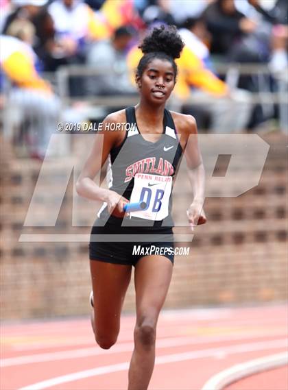 Thumbnail 2 in Penn Relays (Girls 4 x 400) photogallery.