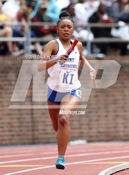 Thumbnail 1 in Penn Relays (Girls 4 x 400) photogallery.