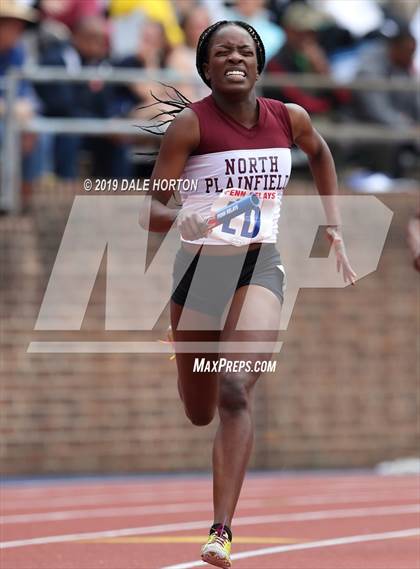 Thumbnail 1 in Penn Relays (Girls 4 x 400) photogallery.