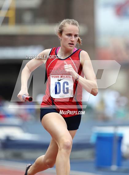 Thumbnail 1 in Penn Relays (Girls 4 x 400) photogallery.