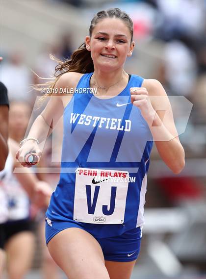 Thumbnail 3 in Penn Relays (Girls 4 x 400) photogallery.