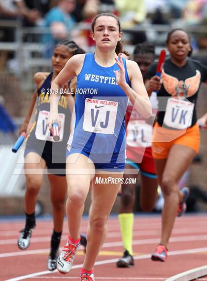 Thumbnail 3 in Penn Relays (Girls 4 x 400) photogallery.