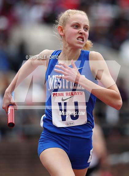 Thumbnail 2 in Penn Relays (Girls 4 x 400) photogallery.