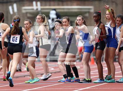 Thumbnail 2 in Penn Relays (Girls 4 x 400) photogallery.