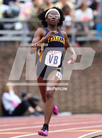 Thumbnail 1 in Penn Relays (Girls 4 x 400) photogallery.