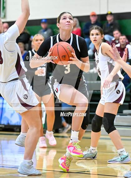 Thumbnail 3 in Upper St. Clair @ Garnet Valley (PIAA 6A Semifinal) photogallery.