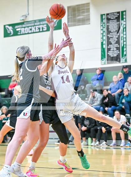 Thumbnail 3 in Upper St. Clair @ Garnet Valley (PIAA 6A Semifinal) photogallery.