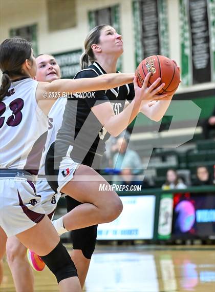 Thumbnail 2 in Upper St. Clair @ Garnet Valley (PIAA 6A Semifinal) photogallery.