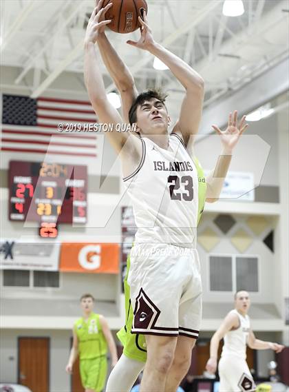 Thumbnail 3 in Mercer Island vs. Urspring -Germany (Rancho Mirage Holiday Invitational) photogallery.
