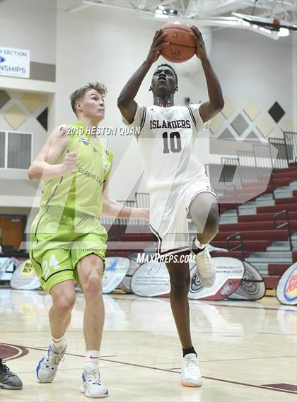 Thumbnail 1 in Mercer Island vs. Urspring -Germany (Rancho Mirage Holiday Invitational) photogallery.