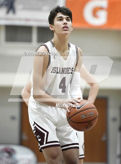 Thumbnail 3 in Mercer Island vs. Urspring -Germany (Rancho Mirage Holiday Invitational) photogallery.