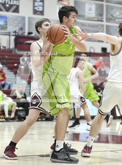Thumbnail 1 in Mercer Island vs. Urspring -Germany (Rancho Mirage Holiday Invitational) photogallery.