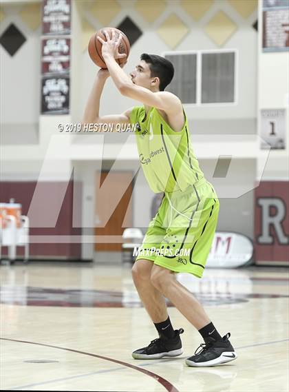 Thumbnail 3 in Mercer Island vs. Urspring -Germany (Rancho Mirage Holiday Invitational) photogallery.