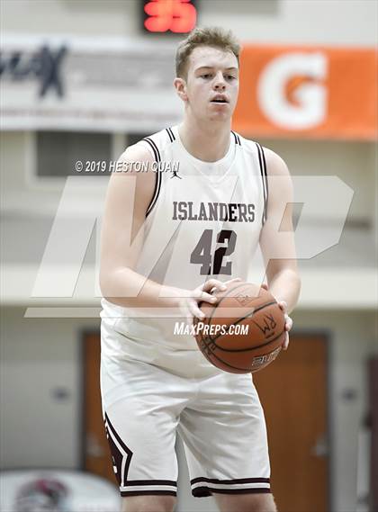 Thumbnail 1 in Mercer Island vs. Urspring -Germany (Rancho Mirage Holiday Invitational) photogallery.