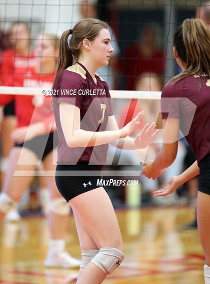 Thumbnail 1 in Devine @ Fredericksburg photogallery.