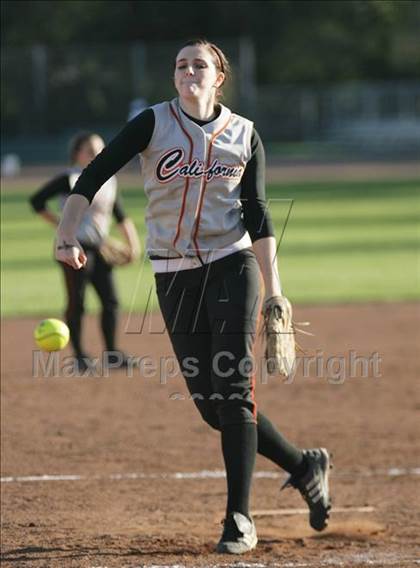 Thumbnail 1 in California vs. Antioch (Queen of the Mountain) photogallery.