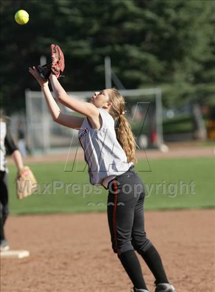 Thumbnail 2 in California vs. Antioch (Queen of the Mountain) photogallery.