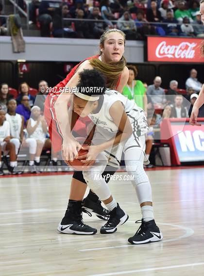 Thumbnail 3 in Northwest Guilford vs. Southeast Raleigh (NCHSAA 4A Final) photogallery.