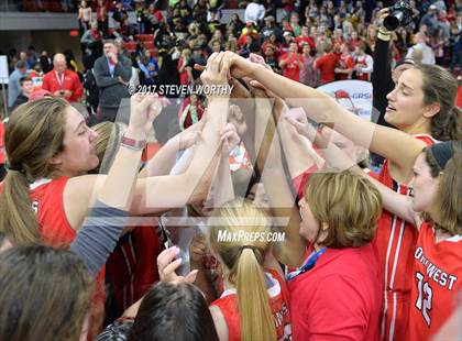 Thumbnail 3 in Northwest Guilford vs. Southeast Raleigh (NCHSAA 4A Final) photogallery.
