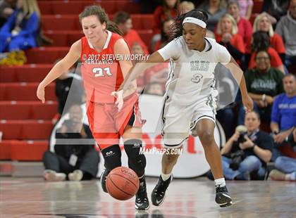 Thumbnail 3 in Northwest Guilford vs. Southeast Raleigh (NCHSAA 4A Final) photogallery.