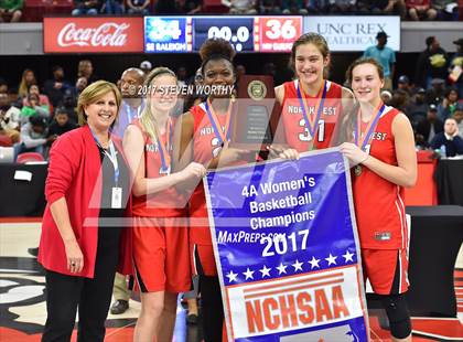 Thumbnail 2 in Northwest Guilford vs. Southeast Raleigh (NCHSAA 4A Final) photogallery.