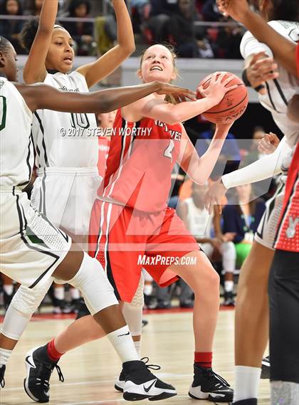 Thumbnail 3 in Northwest Guilford vs. Southeast Raleigh (NCHSAA 4A Final) photogallery.