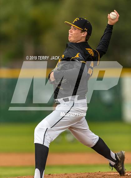 Thumbnail 1 in Mater Dei @ Foothill  photogallery.