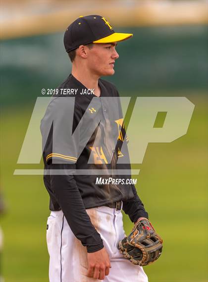 Thumbnail 2 in Mater Dei @ Foothill  photogallery.