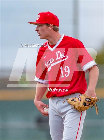 Thumbnail 2 in Mater Dei @ Foothill  photogallery.