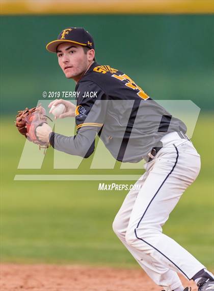 Thumbnail 1 in Mater Dei @ Foothill  photogallery.