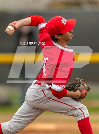 Thumbnail 1 in Mater Dei @ Foothill  photogallery.