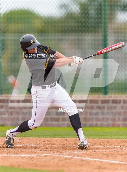 Thumbnail 3 in Mater Dei @ Foothill  photogallery.