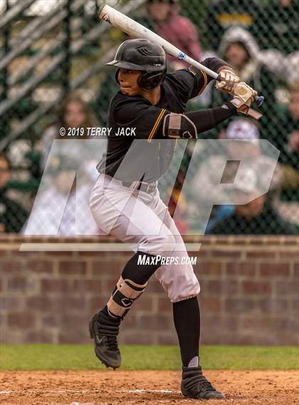 Thumbnail 1 in Mater Dei @ Foothill  photogallery.
