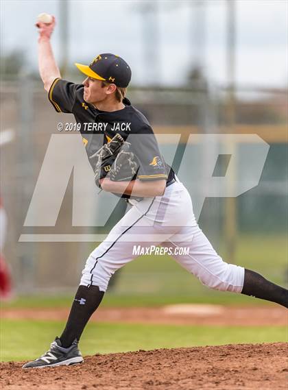 Thumbnail 2 in Mater Dei @ Foothill  photogallery.