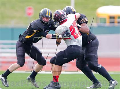 Thumbnail 3 in Brennan vs. Victoria West (UIL 4A D1 Regional Playoffs) photogallery.