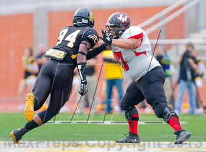 Thumbnail 2 in Brennan vs. Victoria West (UIL 4A D1 Regional Playoffs) photogallery.
