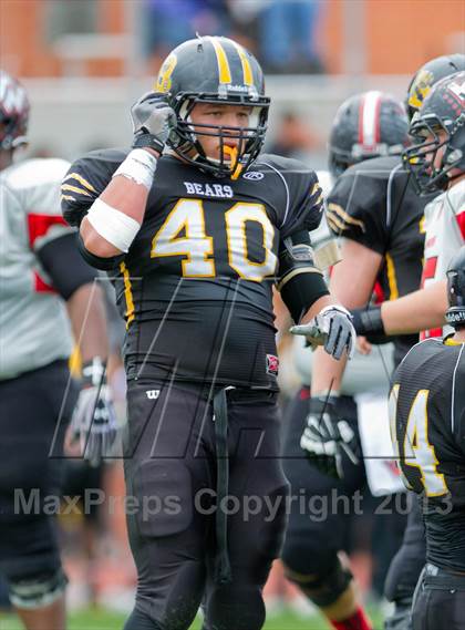 Thumbnail 3 in Brennan vs. Victoria West (UIL 4A D1 Regional Playoffs) photogallery.