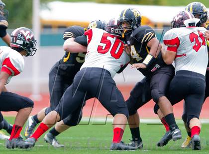 Thumbnail 3 in Brennan vs. Victoria West (UIL 4A D1 Regional Playoffs) photogallery.