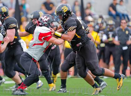 Thumbnail 3 in Brennan vs. Victoria West (UIL 4A D1 Regional Playoffs) photogallery.