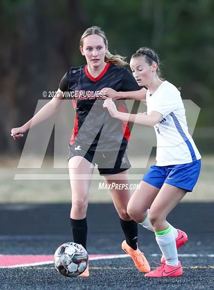 Thumbnail 2 in Rochester @ Tenino photogallery.